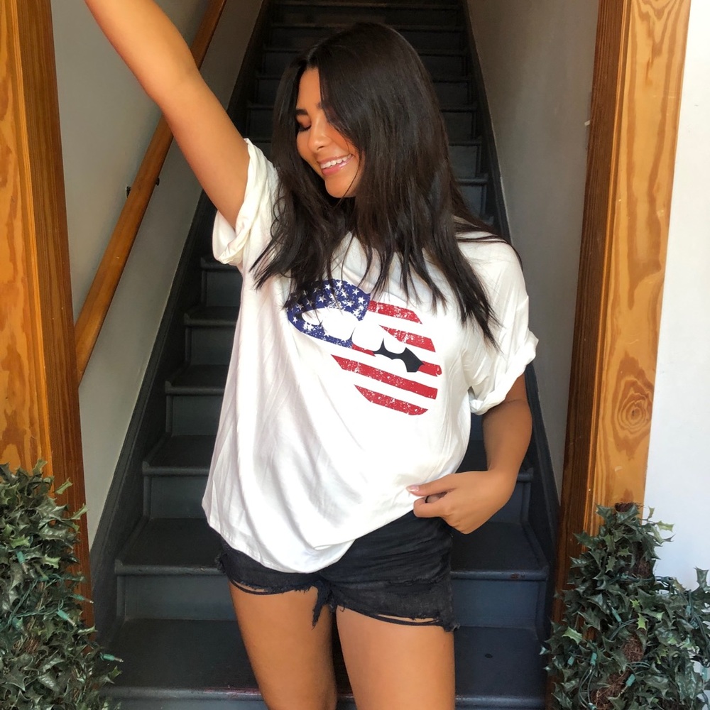 ONE LEFT!! USA Lip Tee